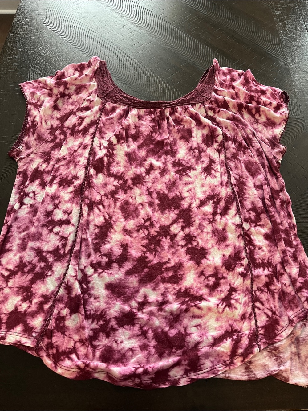 Women's Tie-Dye Scoop Neck Blouse - Pink